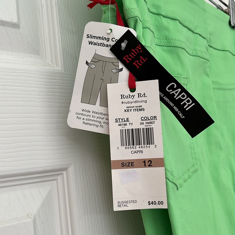 🌟🌟 NWT Ruby Rd Capri - Picture 3 of 6
